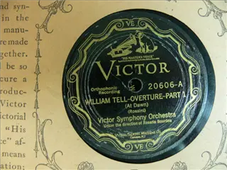 small_victor 20606 a.webp